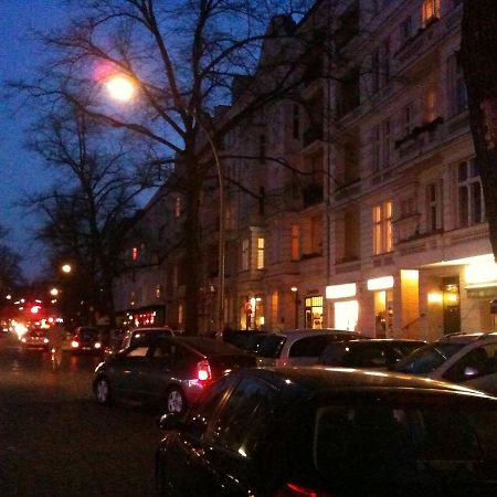 Kant Berlin Exteriör bild