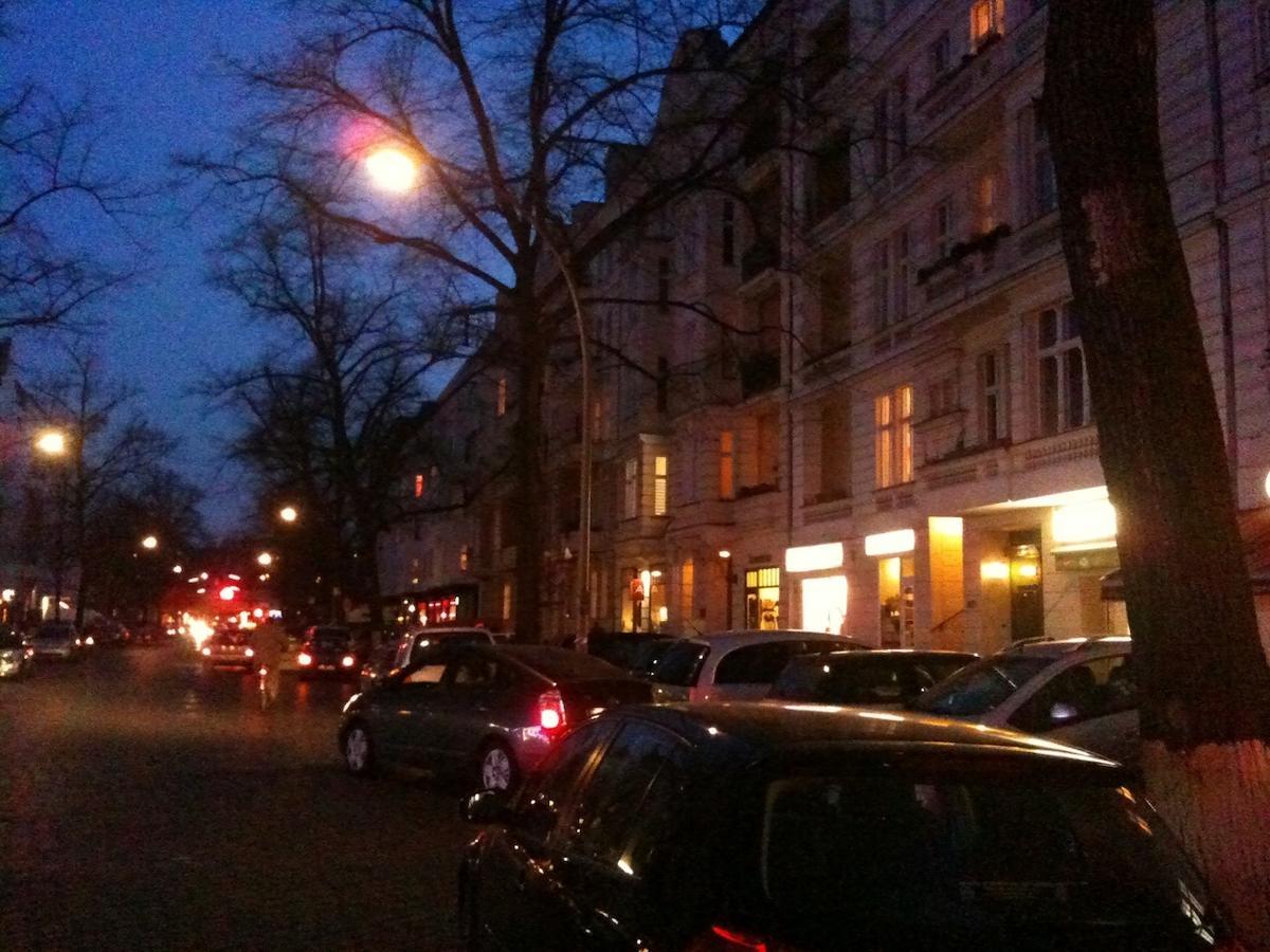 Kant Berlin Exteriör bild